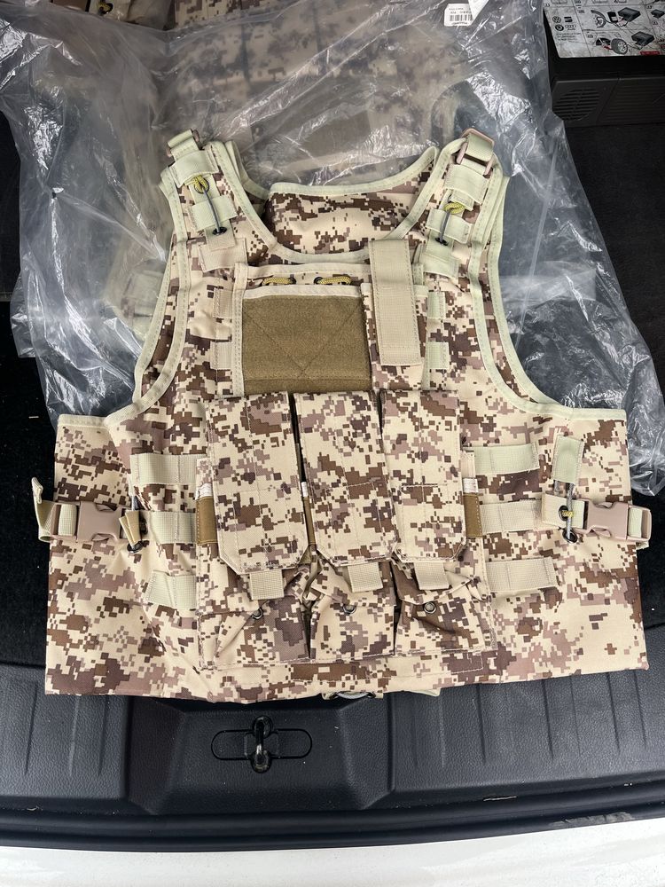 Plate CARRIERS for AIRSOFT /жилетка /антифони /аптечка