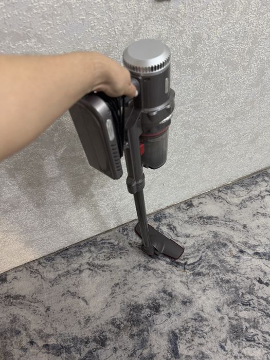 Пылесос ручной 1000 вт