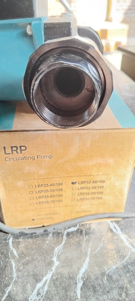 Leo Circulating Pump