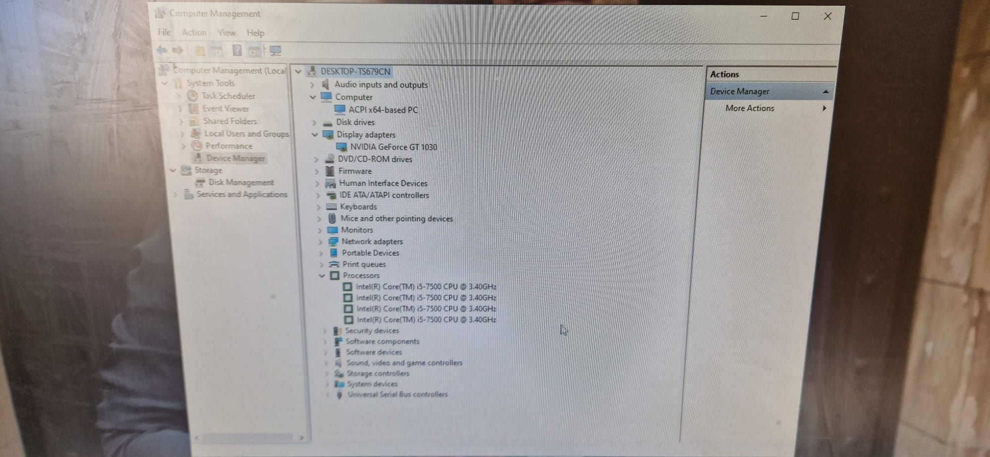PC HP Sff ,Monitor LG 22 in , monitor și tastatura