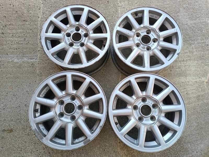 Продам оригинальные легкосплавные диски на автомашину Audi