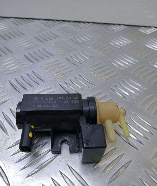 Electrovalva vacuum a0061536628 Mercedes-Benz B-Class W245 seria