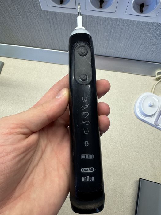 Periuta dinti electrica Oral-B Genius 10000N, 6 programe, Bluethooth