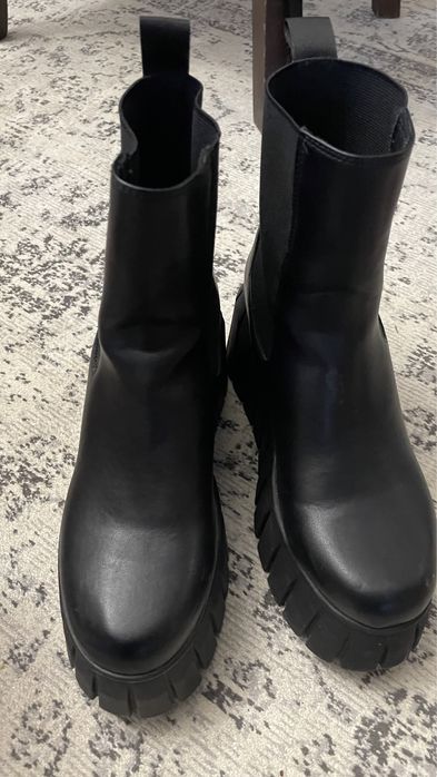 Есенни, зимни боти Bershka