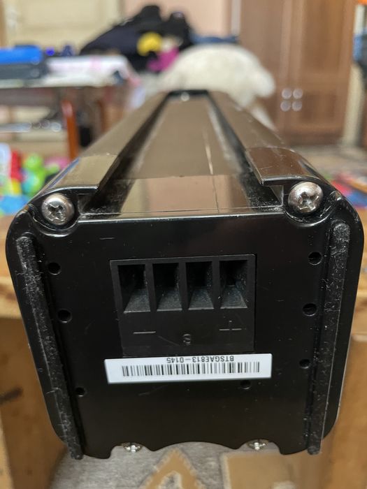 Baterie de 24v în stare bună.