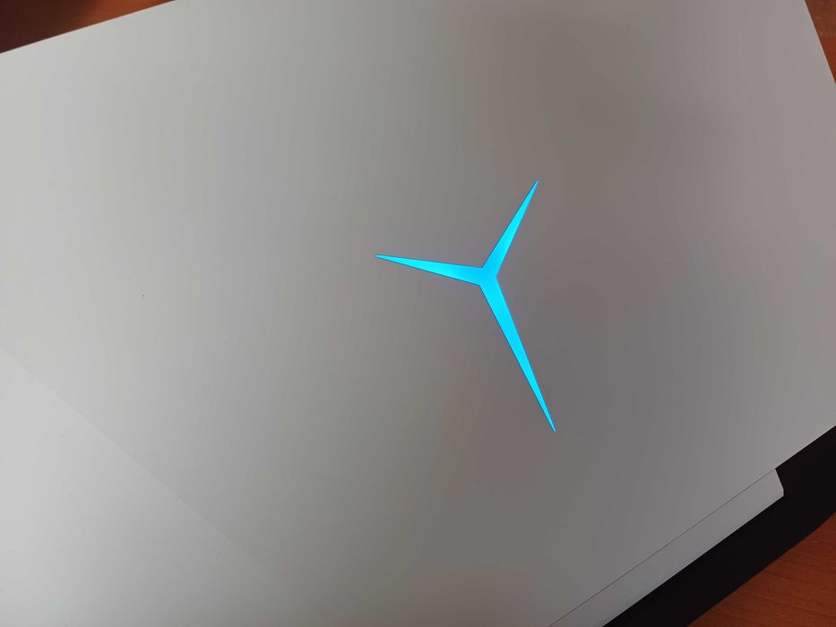 15.6' 144Hz IPS Lenovo Legion Core™ i7-9750H/16GB DDR4/SSD + HDD