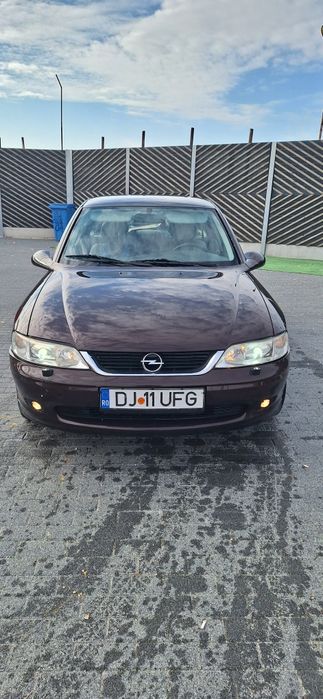 mercedes  c200 cu gpl si vectra b