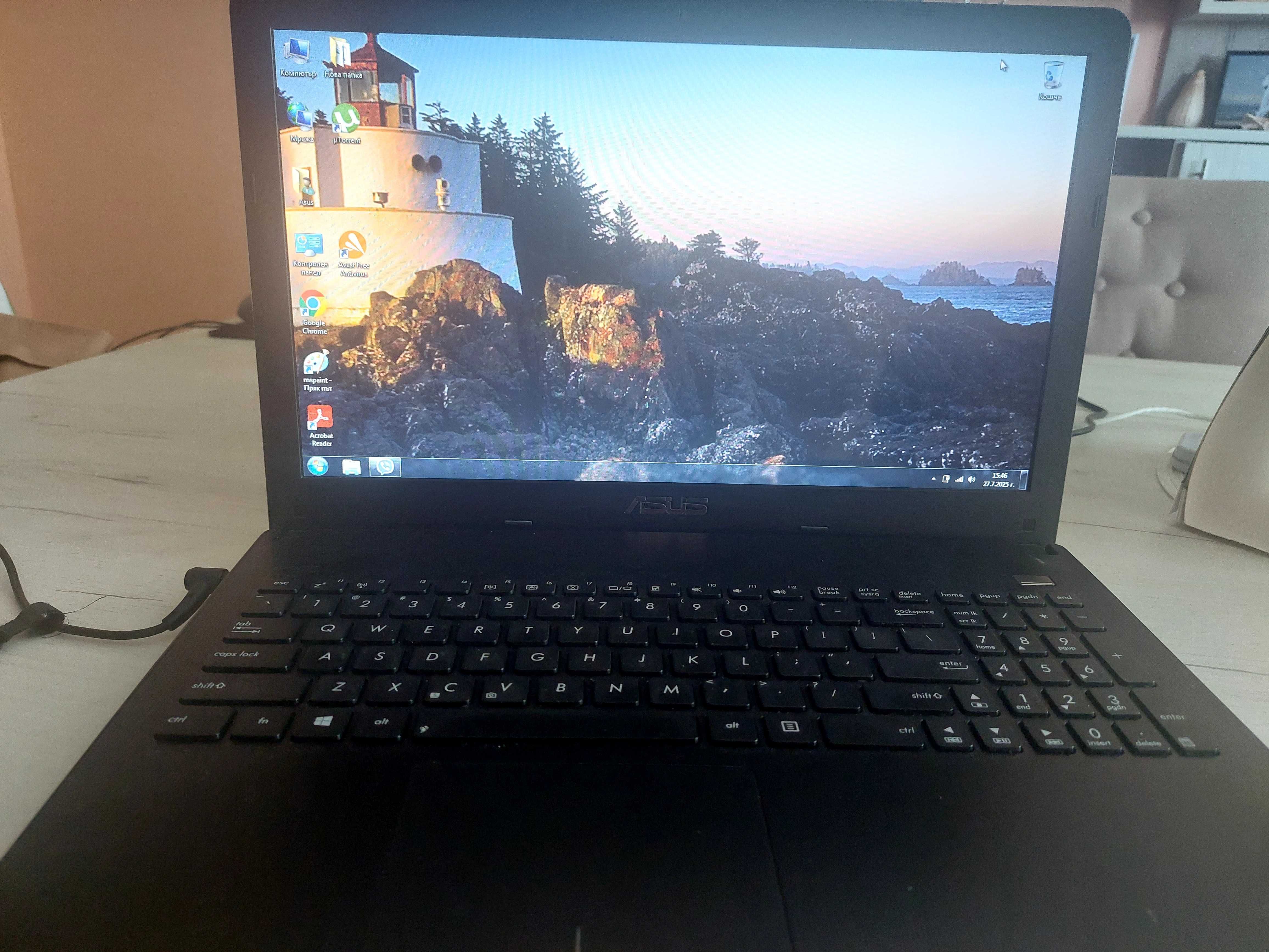Лаптоп Asus използван
