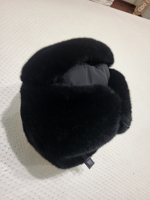 Шапку ушанку в отличном состояние