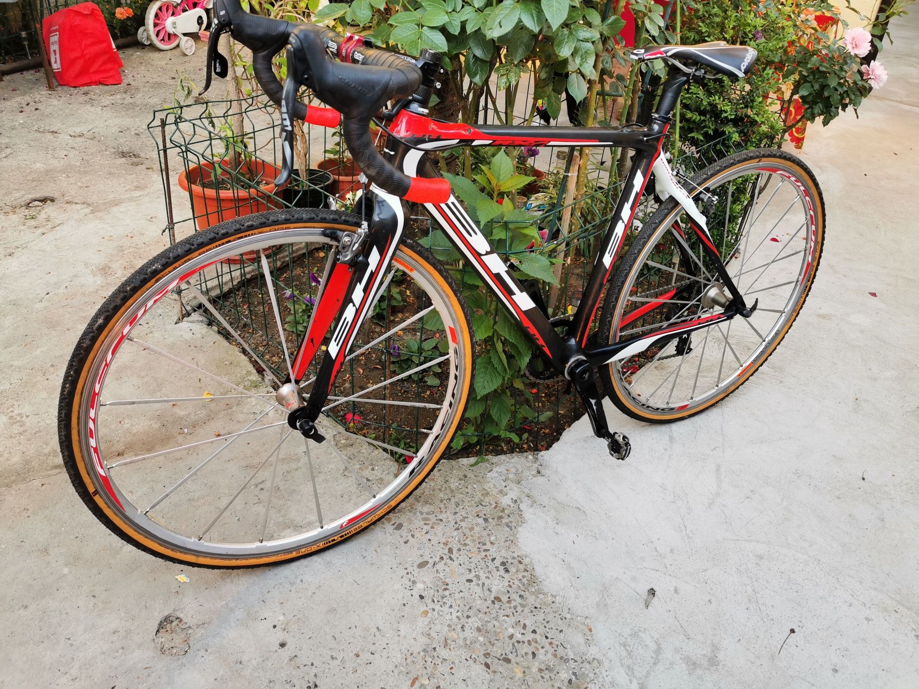 Bicicleta BH RX1 cyclo-cross