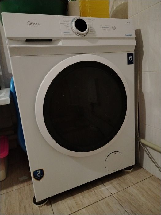 Стиральная машина Midea