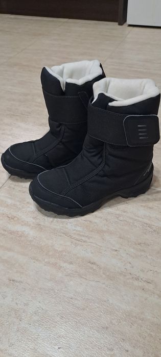 Детски боти QUECHUA
