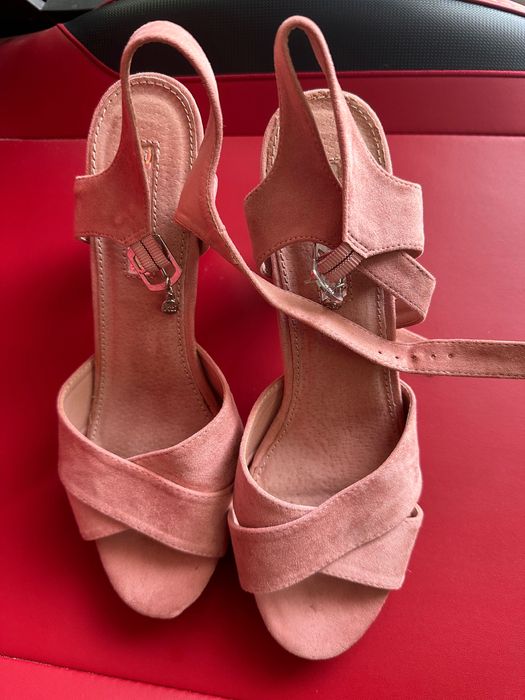 Дамски велурени сандали X-ti Tentations