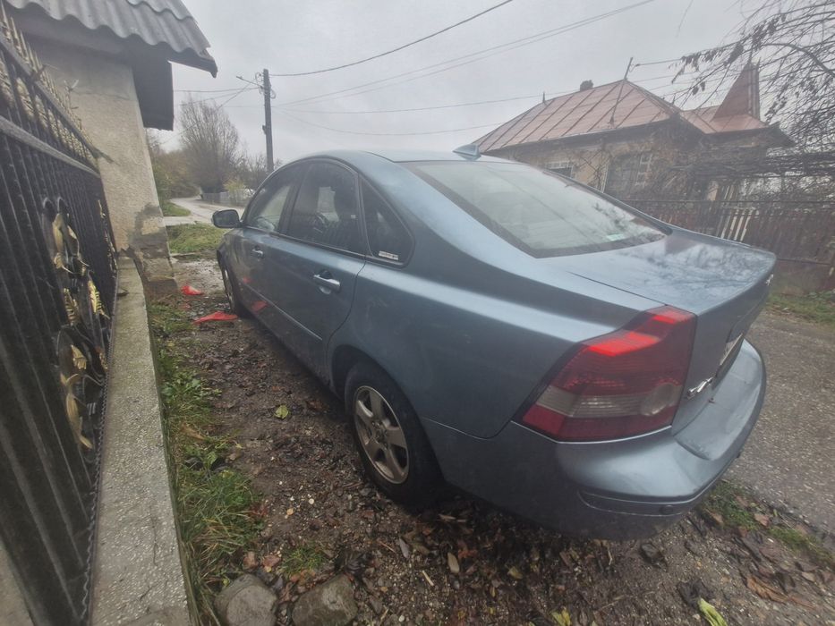 Vând Volvo s40 1.6d