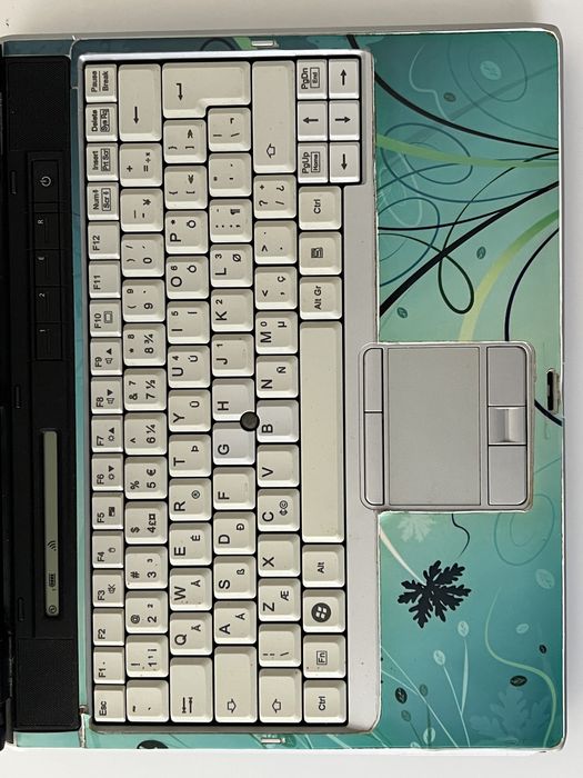 Laptop Fujitsu Siemens LifeBook S7110 windows 7