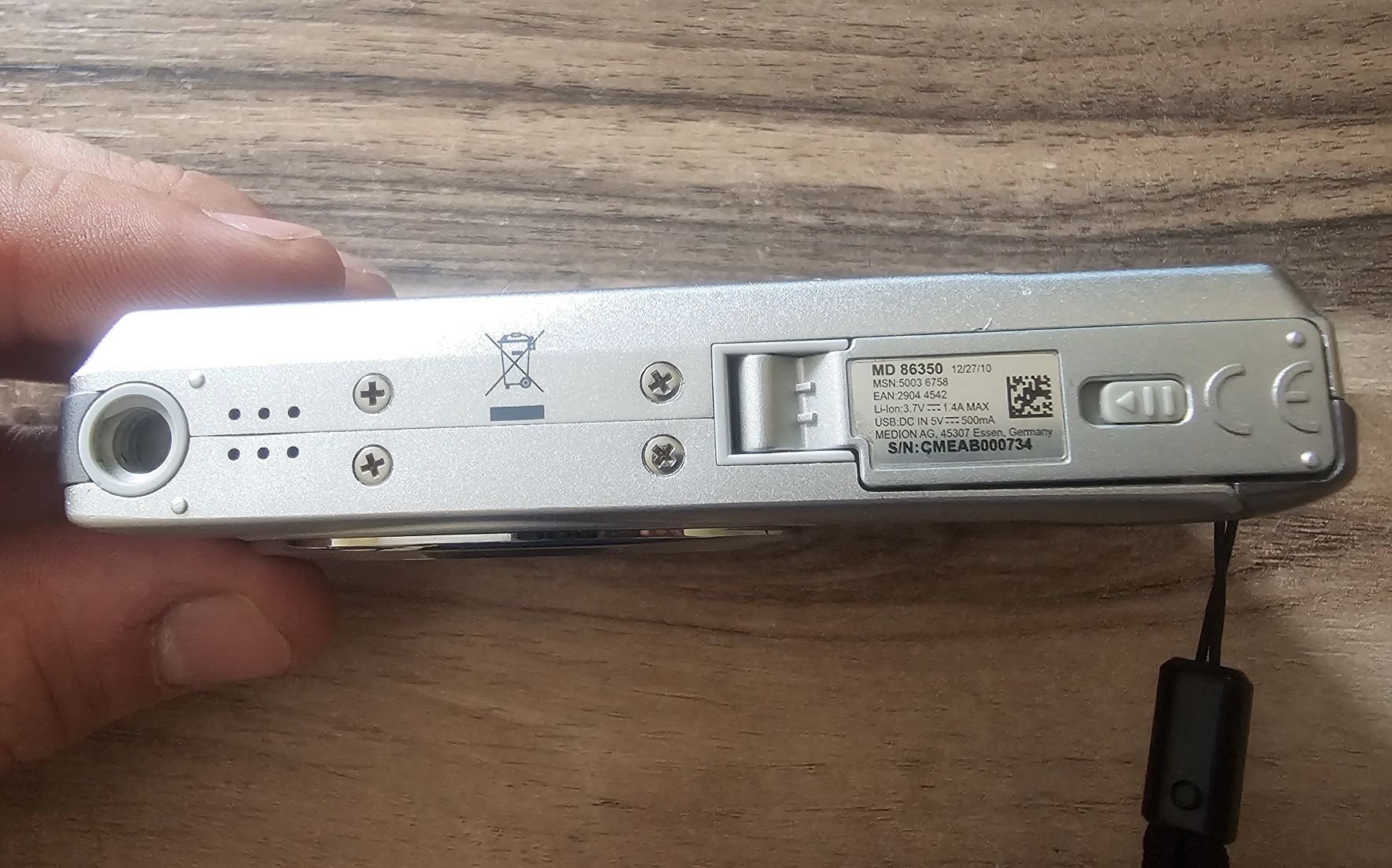 Дигитална камера Medion MD86350/Life P43015, 14MP , батерия и SD карта