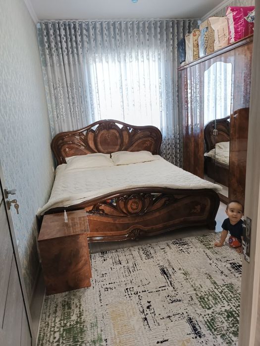 Uy sotiladi 3 hona 16 etaj