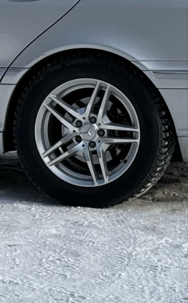 Диски AMG r17 Nokian Hakkapeliitta 9