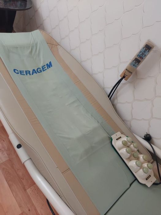 Массажная кушетка  Ceragem