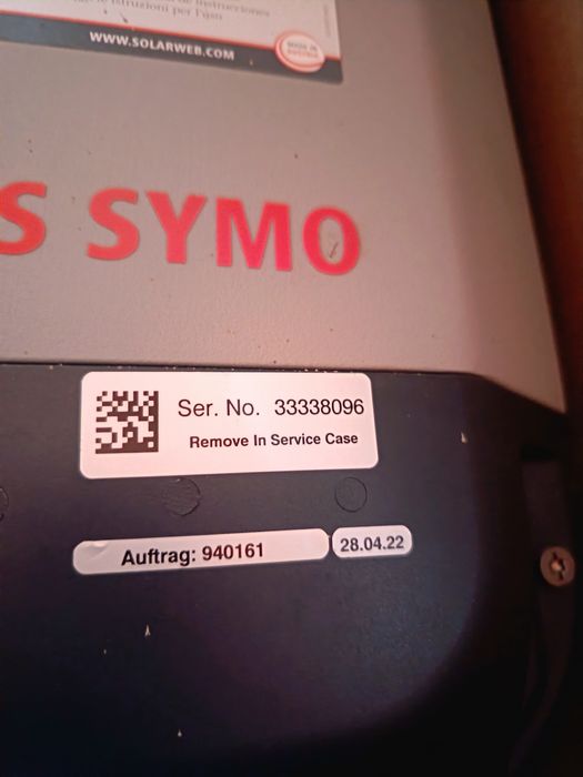 Vand invertor fronius  symo Trifa zic de 10 kW  folosit