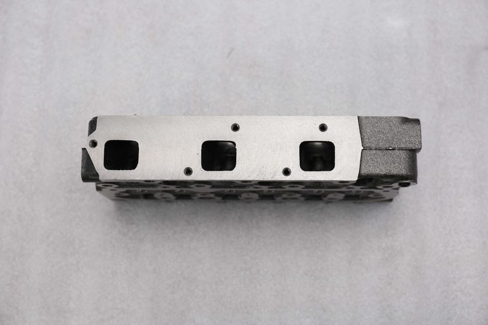 Chiulasa motor Kubota D902 - Piese pentru motor Kubota