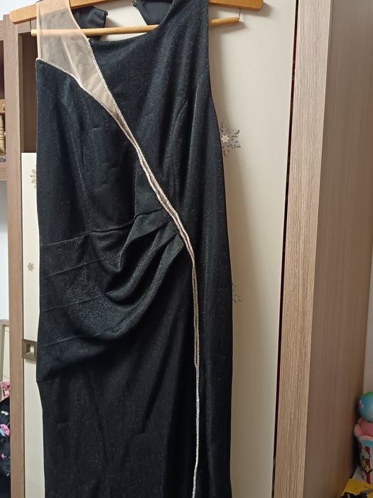 Vând rochiță purtata o singura data