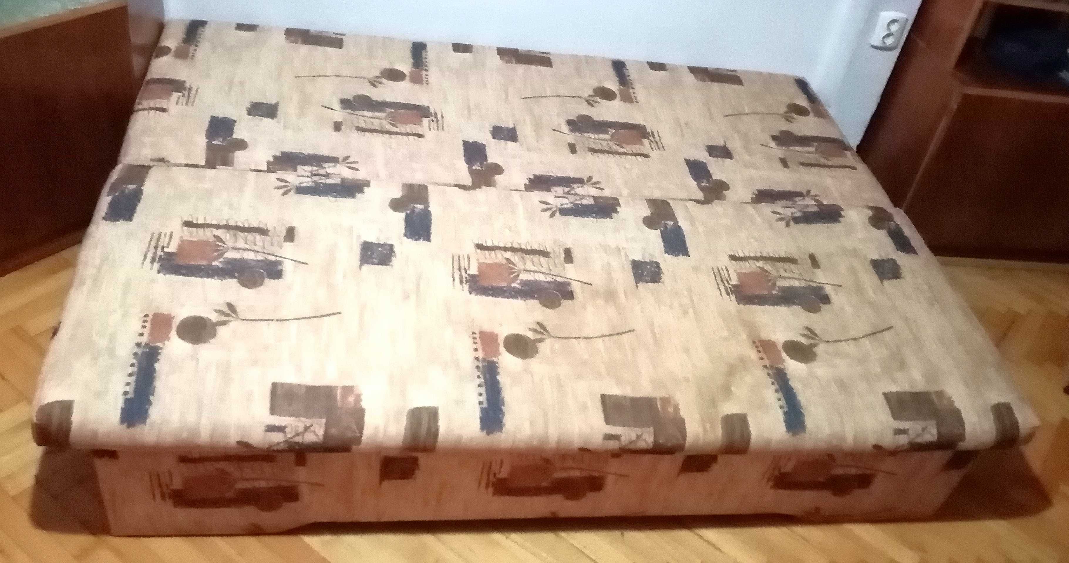 Разтегателен диван (ш/д/в) 70х195х50 см