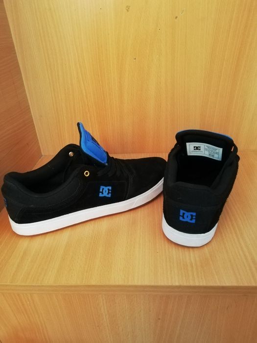 Vand papuci, mărimea 40