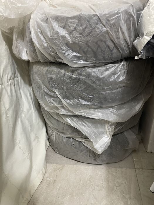 Продам комплект шин