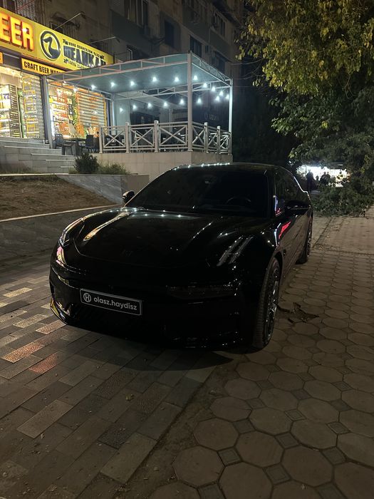 Zeekr 001 4ta privod