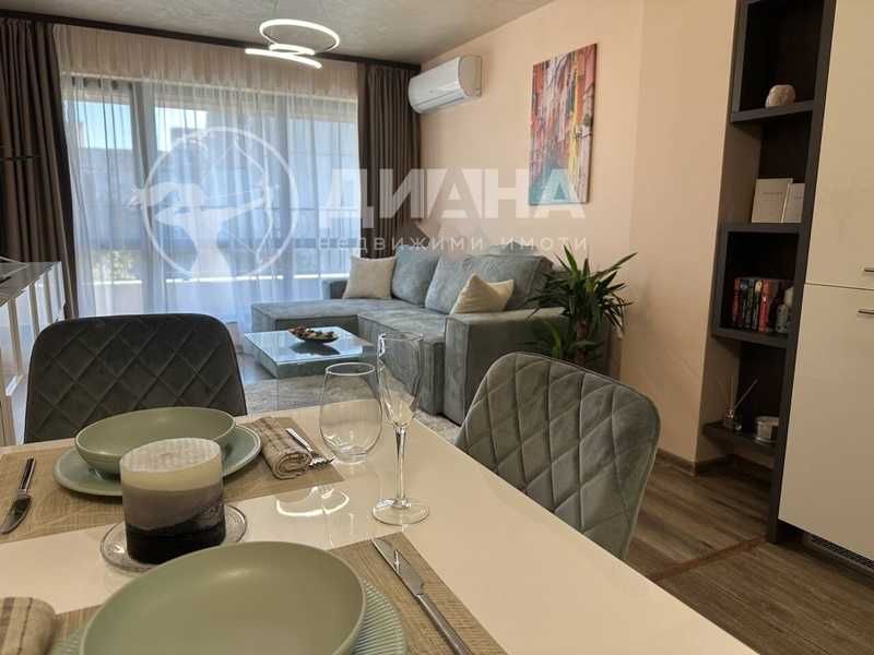 Продава се Двустаен апартамент в Пловдив, Младежки Хълм - 70 кв.м за 2258 €/кв.м - Снимка #1