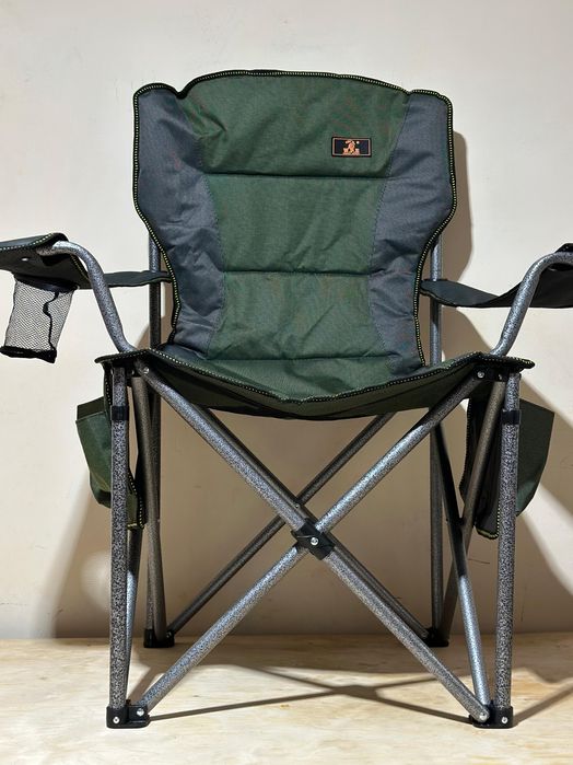 Кемпинговый стул . Складное кресло . Туристическое кресло .