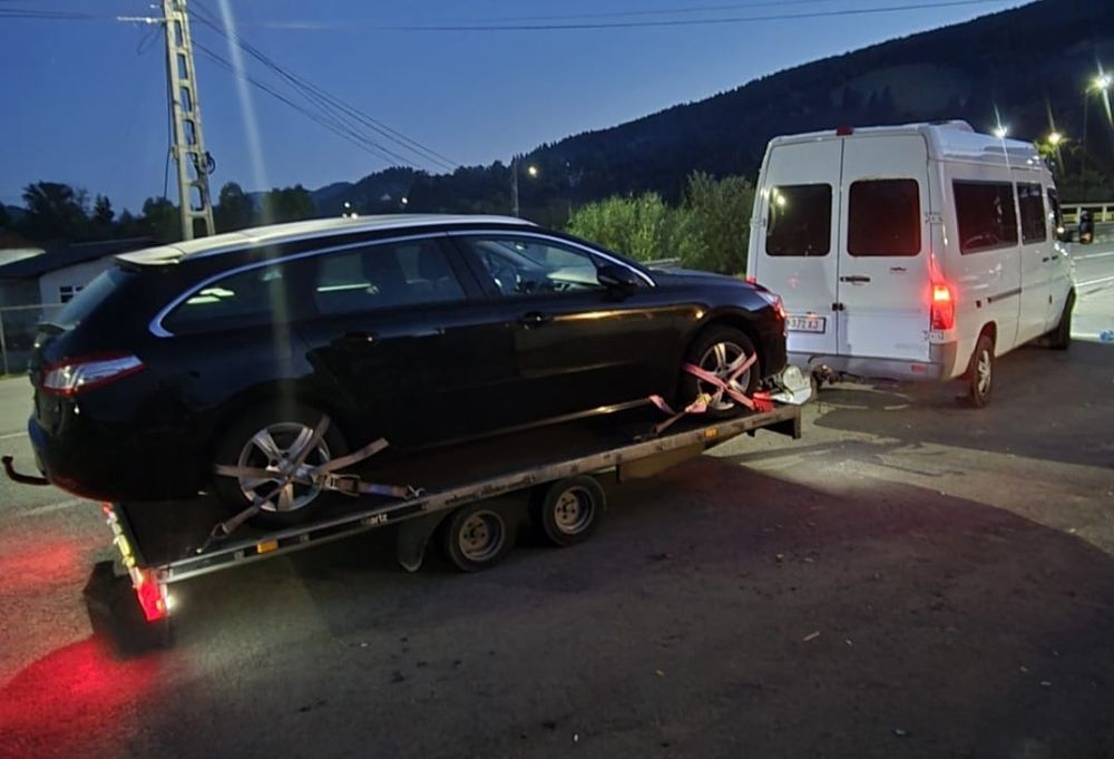 Remorca/platforma auto