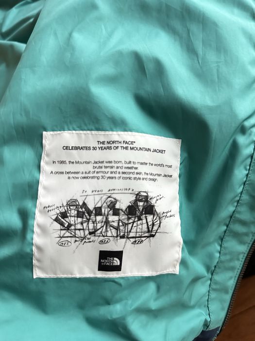 The North Face Antora против вярър и дъжд яке