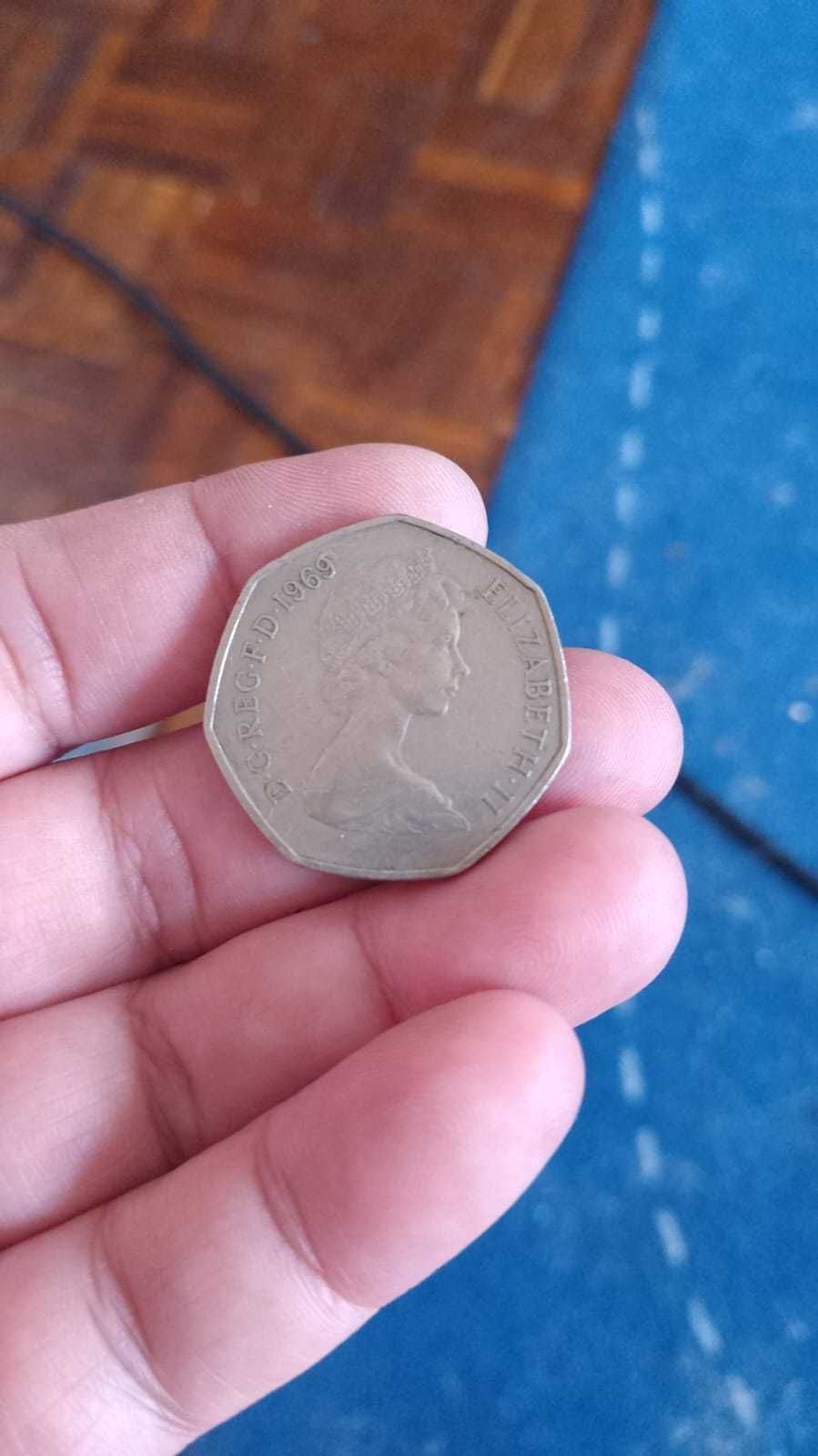 Vand moneda 50 new pence din 1969 Marea Britanie