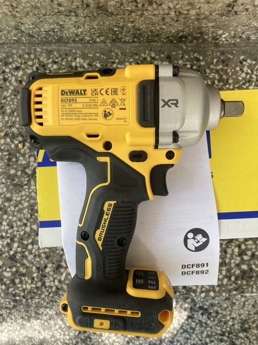 Гайковерт Dewalt DCF891/892