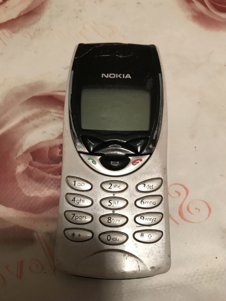 Nokia 8210 Нокиа 8210