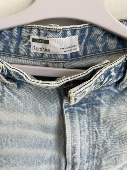 Pantaloni scurti xopii