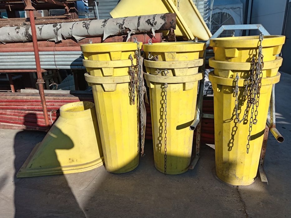 Închiriez topogan pentru evacuare moloz