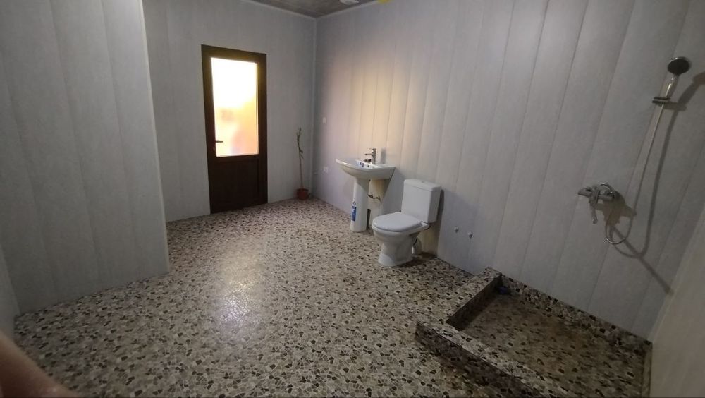 Зангиотада 2 хонали ҳовли - жой ижарага берилади. 500 у.е.