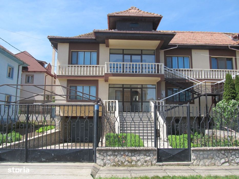 Vila complet mobilata, spre INCHIRIERE pe termen LUNG in Mangalia