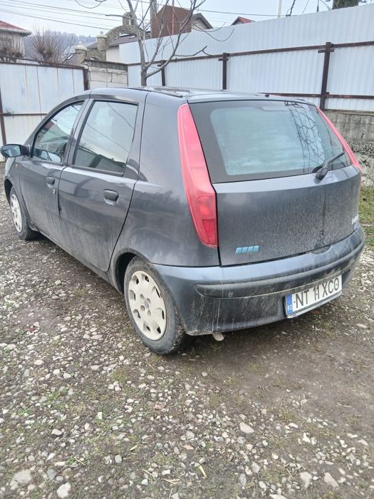 Vând fiat punto 1.2