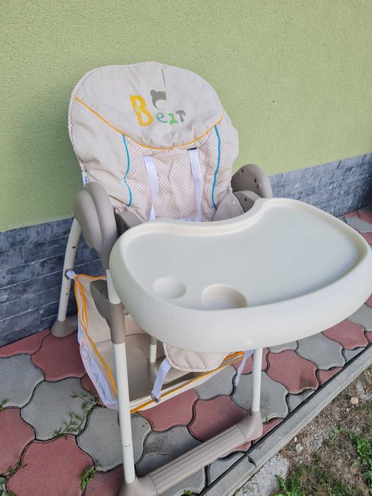 Scaun de masa bebe