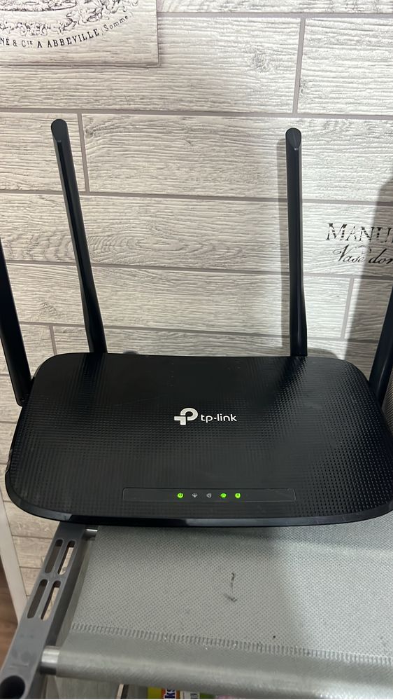 Роутер TpLink vr300