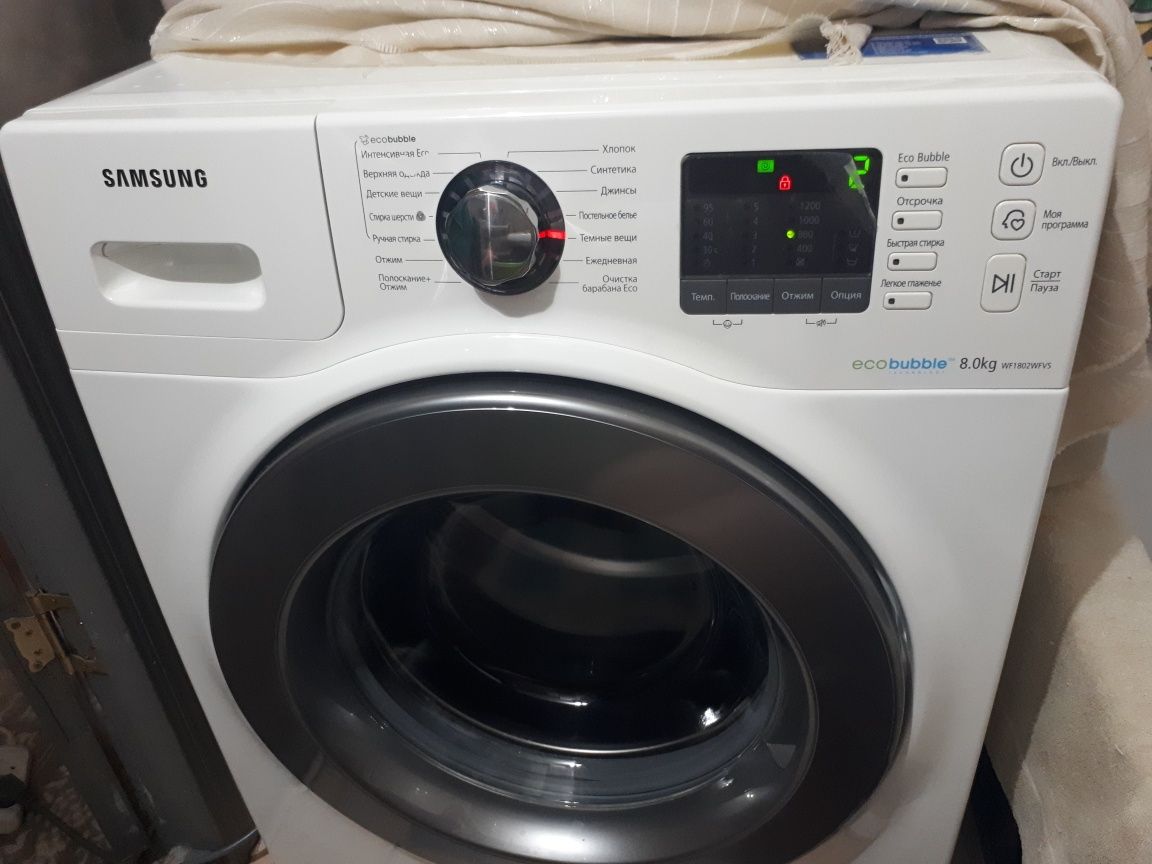 Продам стиральную машинку Samsung 8 kg