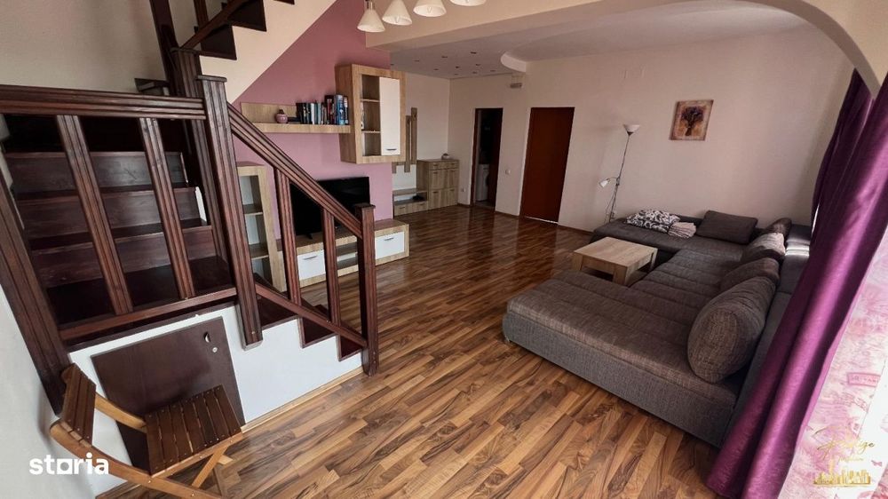 Apartament penthouse cu 3 camere de inchiriat in zona Nufarul - Oradea