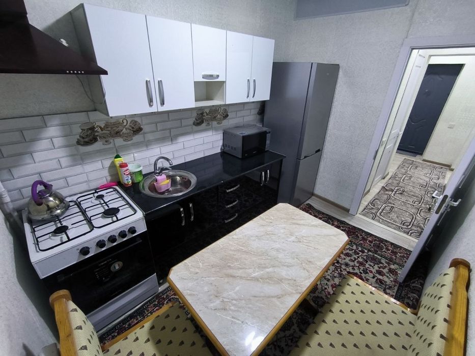Куйлюк 4. 1/1/9. Зал 5×5. 42м²