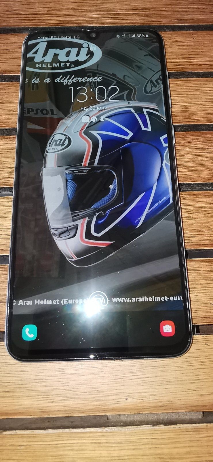 Продавам  Самсунг А70.  Pamet .128GB.ram 6GB