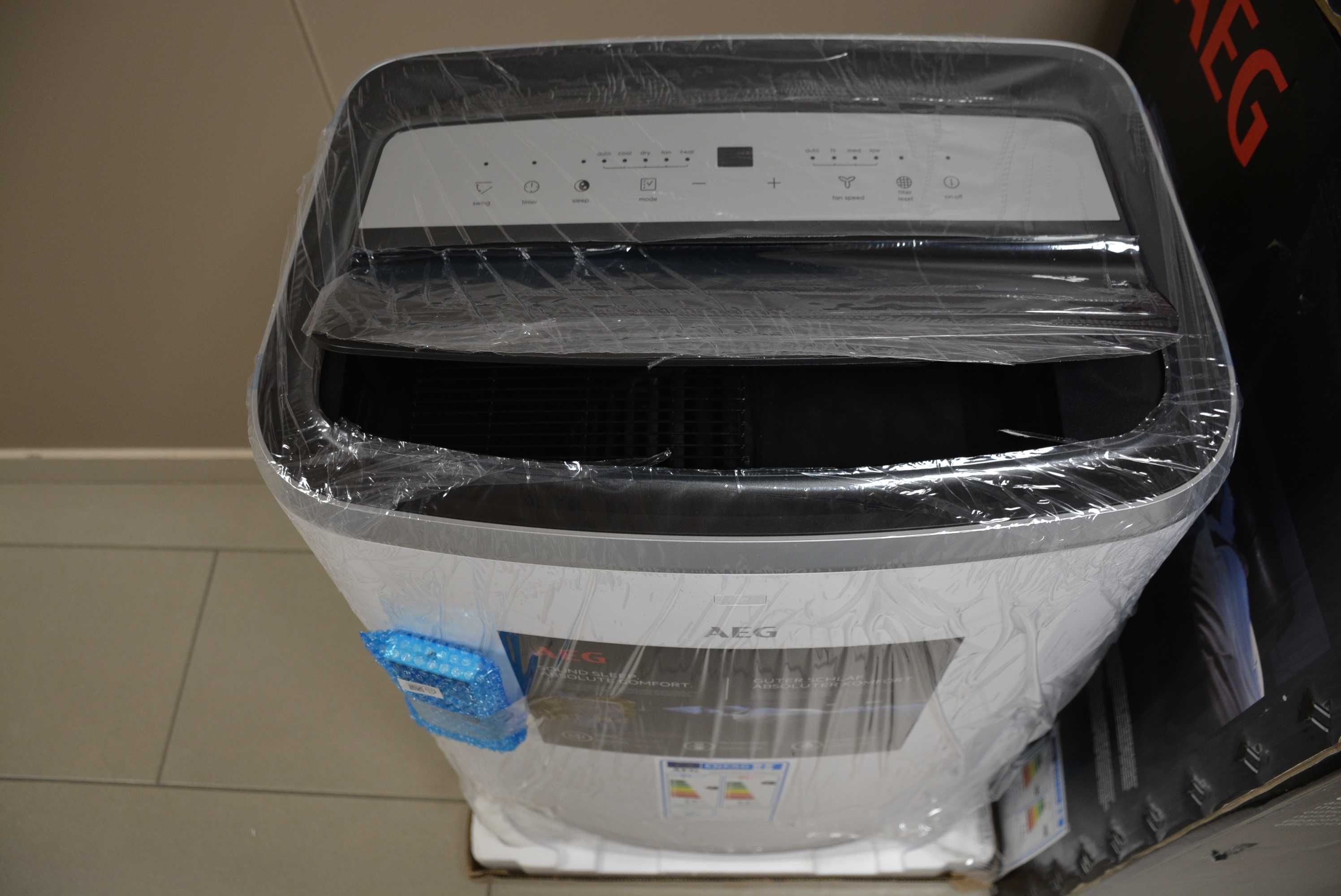 Мобилен климатик AEG AXP26U558HW