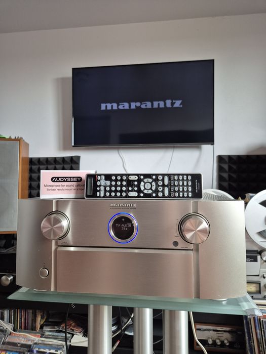 Marantz SR 7008 Receiver Top